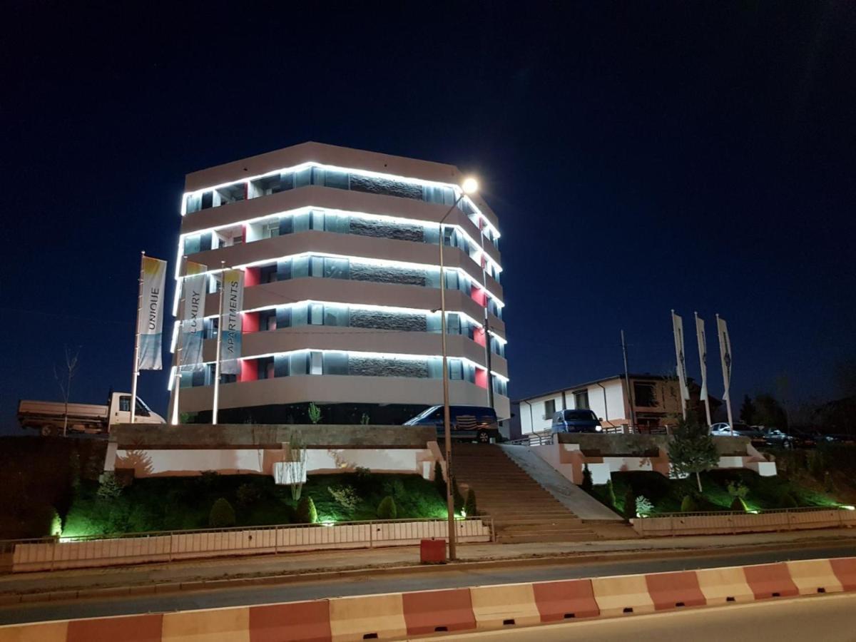 Unique Residence Apartament Năvodari Екстериор снимка