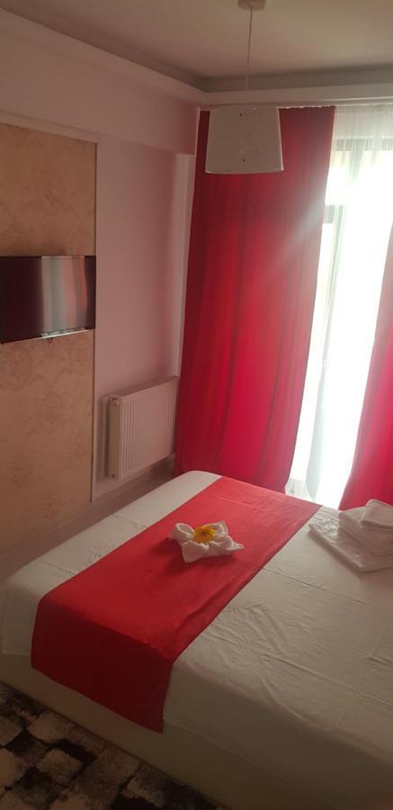 Unique Residence Apartament Năvodari Екстериор снимка